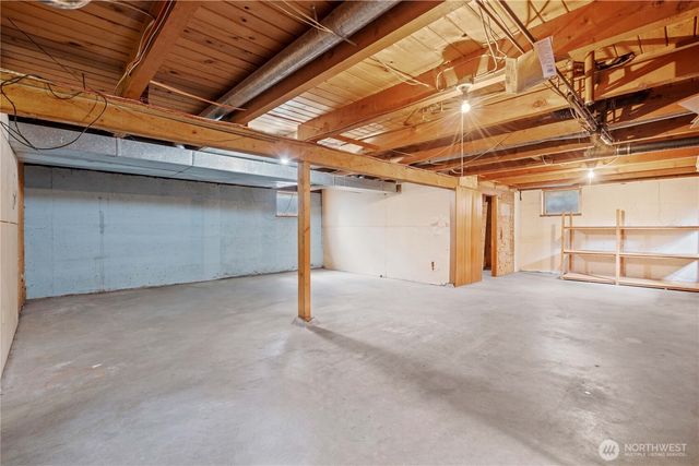 17920 SE Lake Holm Road, Auburn, WA 98092