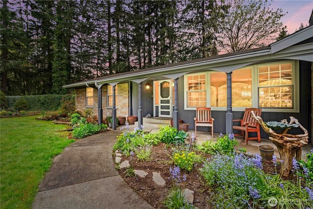 17920 SE Lake Holm Road, Auburn, WA 98092