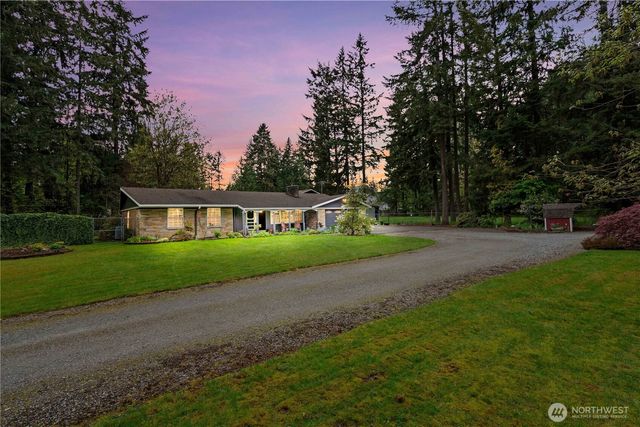 17920 SE Lake Holm Road, Auburn, WA 98092