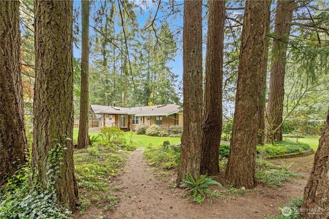17920 SE Lake Holm Road, Auburn, WA 98092