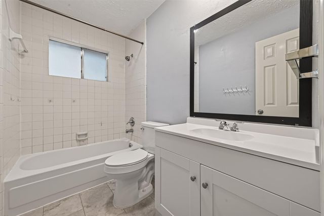 10610 Wayward Wind Lane, Houston, TX 77064