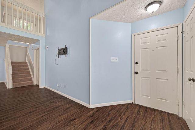 10610 Wayward Wind Lane, Houston, TX 77064