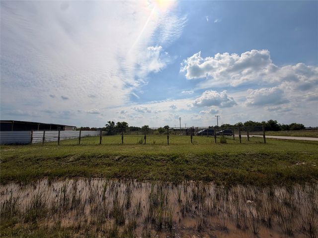 5342 Road 3550, Cleveland, TX 77327