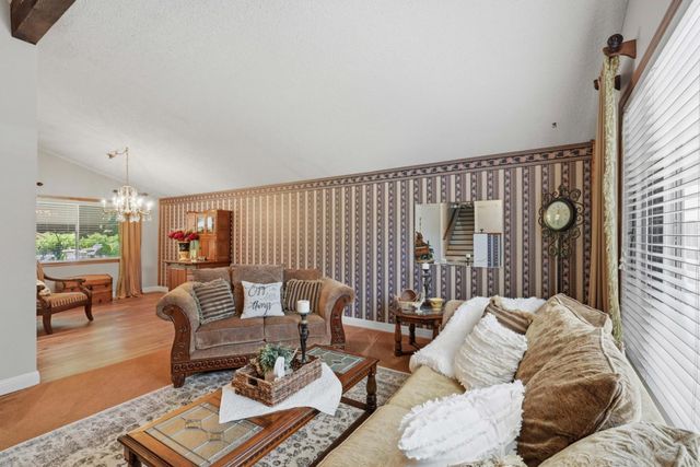 8359 Newbridge Way, Citrus Heights, CA 95610