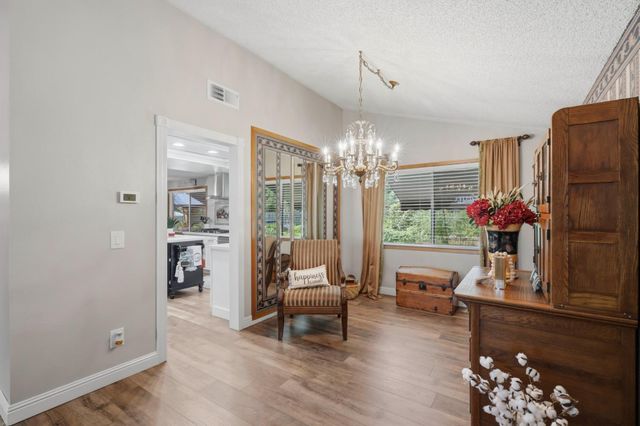 8359 Newbridge Way, Citrus Heights, CA 95610