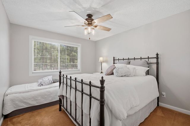 8359 Newbridge Way, Citrus Heights, CA 95610
