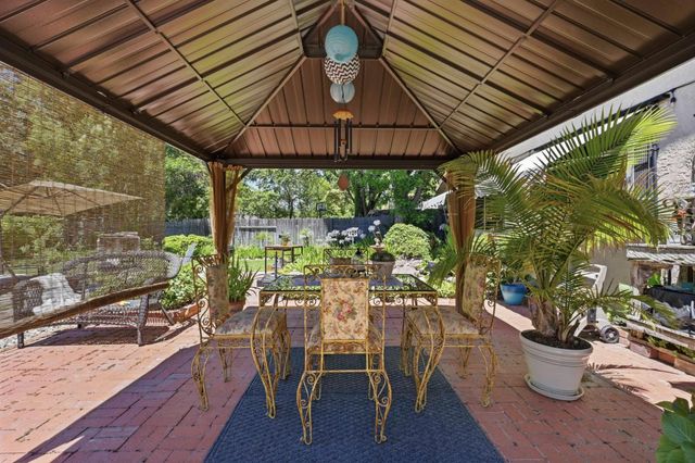 8359 Newbridge Way, Citrus Heights, CA 95610