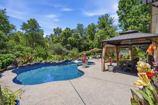 8359 Newbridge Way, Citrus Heights, CA 95610