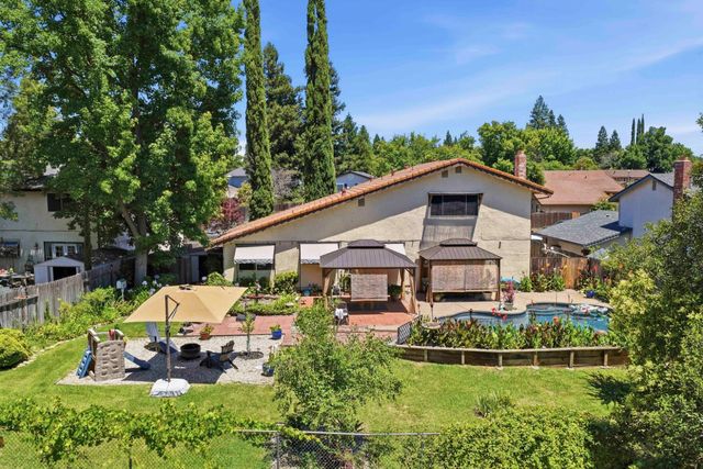 8359 Newbridge Way, Citrus Heights, CA 95610