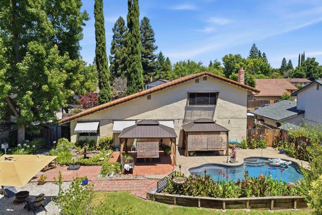 8359 Newbridge Way, Citrus Heights, CA 95610