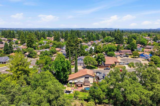 8359 Newbridge Way, Citrus Heights, CA 95610