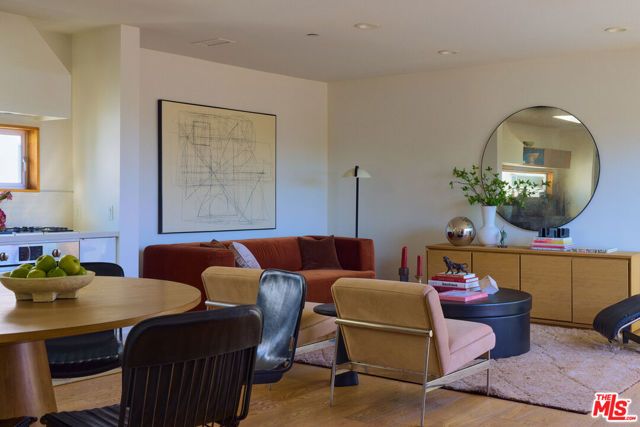 2204 Rosey Way, Los Angeles, CA 90026