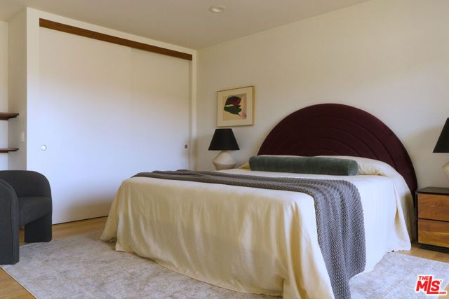 2204 Rosey Way, Los Angeles, CA 90026