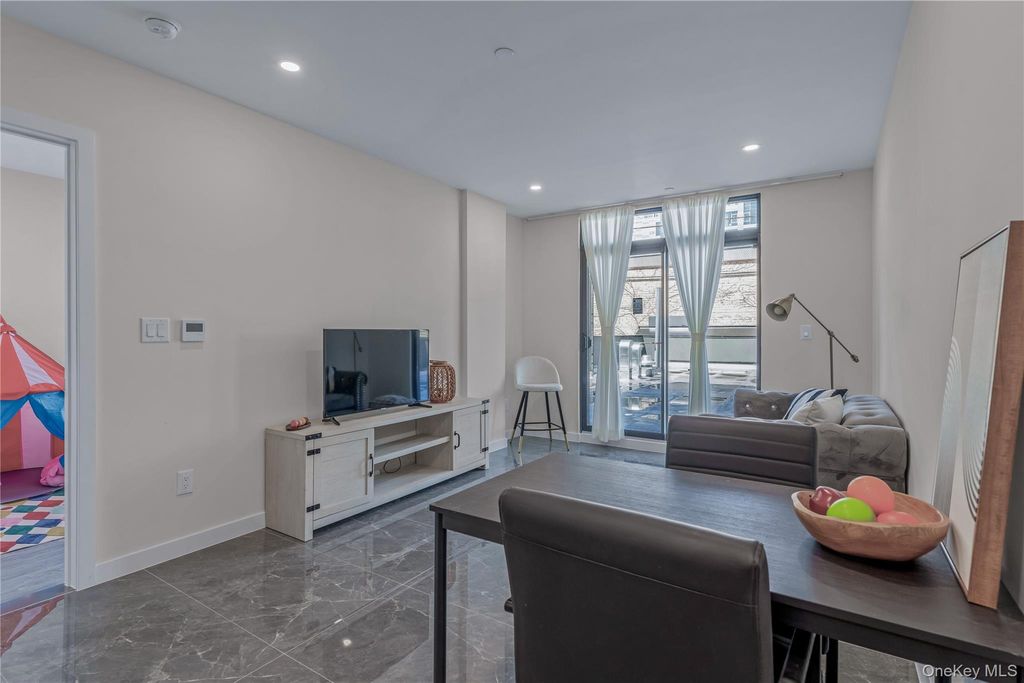 43-30 52nd Street 2B, Woodside, NY 11377 — photo 3