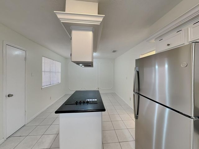 4907 Eagle Trail Drive, Houston, TX 77084