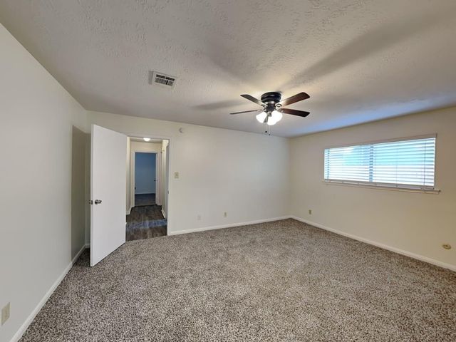 4907 Eagle Trail Drive, Houston, TX 77084