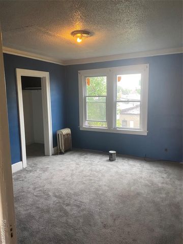 13825 Park Grove Street, Detroit, MI 48205