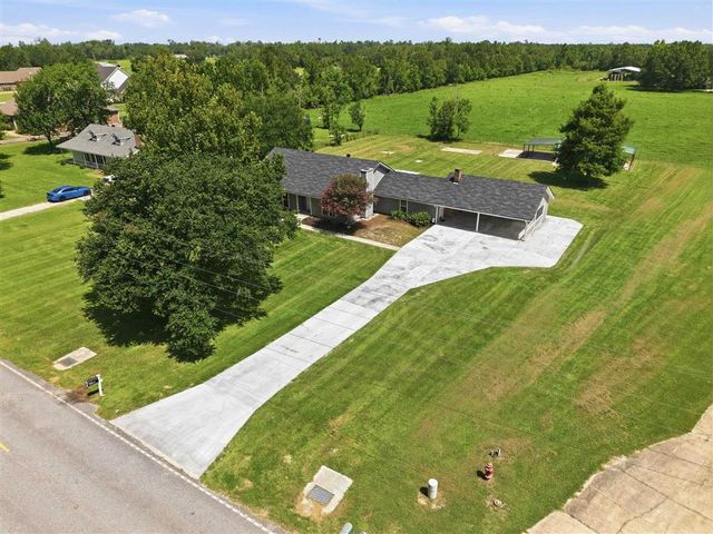2854 Topsy Rd Road, Lake Charles, LA 70611