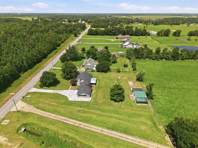 2854 Topsy Rd Road, Lake Charles, LA 70611