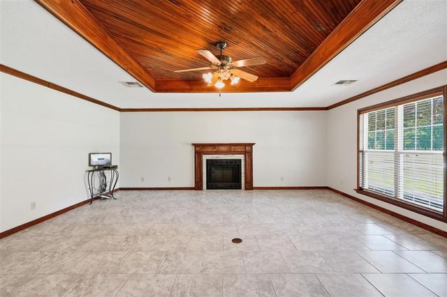 2854 Topsy Rd Road, Lake Charles, LA 70611
