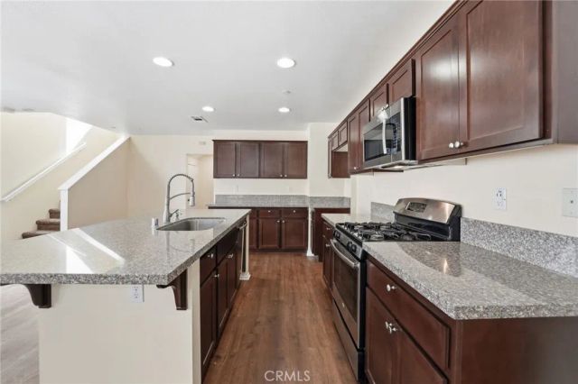 1422 Silverberry Lane, Beaumont, CA 92223