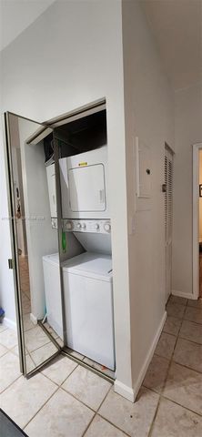 2850 Coconut Ave 7, Miami, FL 33133