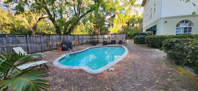 2850 Coconut Ave 7, Miami, FL 33133