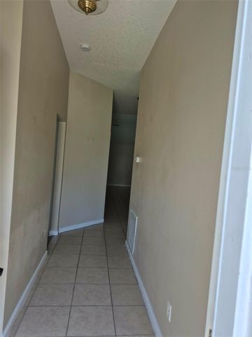 9 SLEEPY HOLLOW TRAIL, Palm Coast, FL 32164