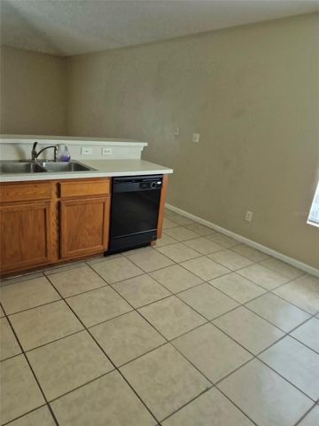 9 SLEEPY HOLLOW TRAIL, Palm Coast, FL 32164