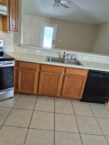 9 SLEEPY HOLLOW TRAIL, Palm Coast, FL 32164