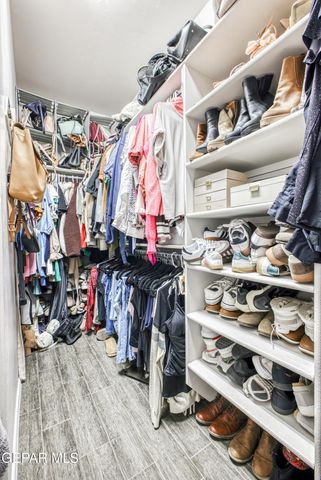 891 CEDAR PARK Avenue, Santa Teresa, NM 88008