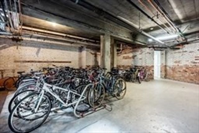 24 Concord Ave 312, Cambridge, MA 02138