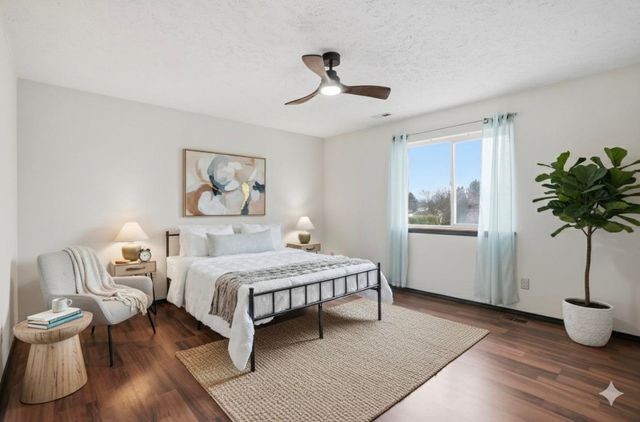 15806 E 23RD Ave, Spokane Valley, WA 99037