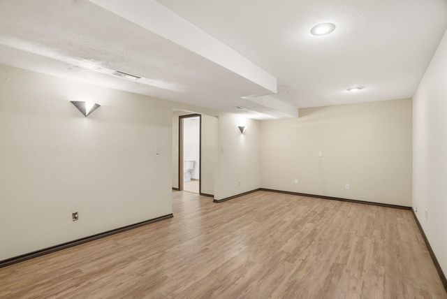 15806 E 23RD Ave, Spokane Valley, WA 99037