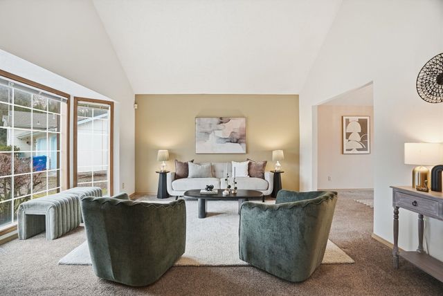 15806 E 23RD Ave, Spokane Valley, WA 99037