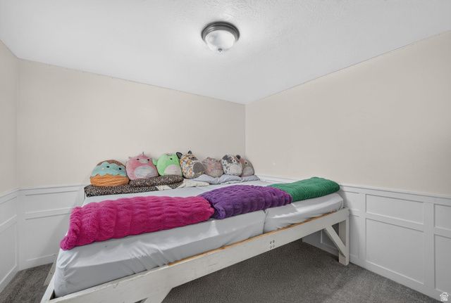 923 W STONEHAVEN DR, North Salt Lake, UT 84054