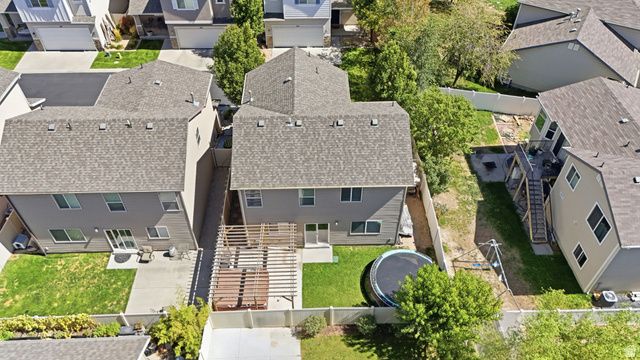 923 W STONEHAVEN DR, North Salt Lake, UT 84054