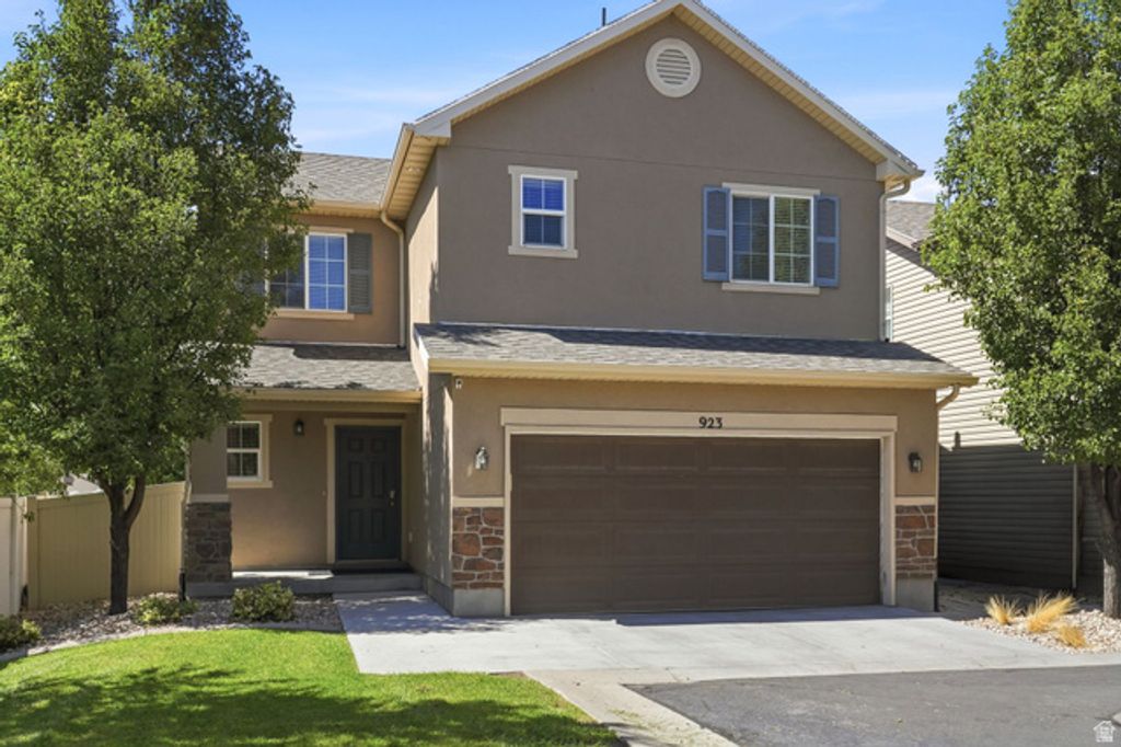 923 W STONEHAVEN DR, North Salt Lake, UT 84054 — exterior