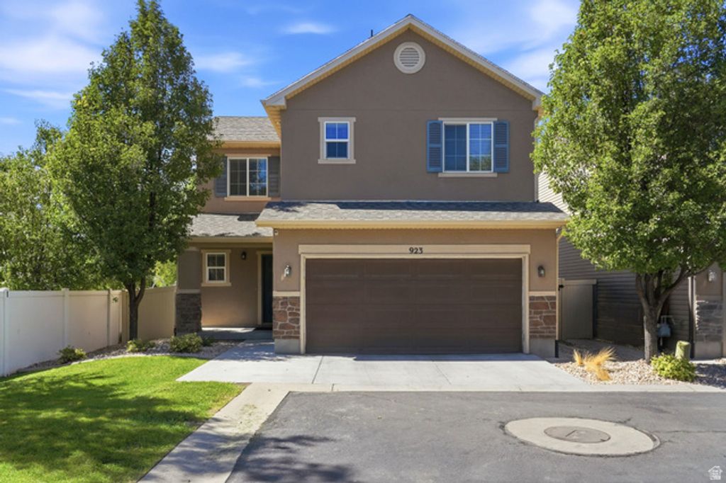 923 W STONEHAVEN DR, North Salt Lake, UT 84054 — photo 2