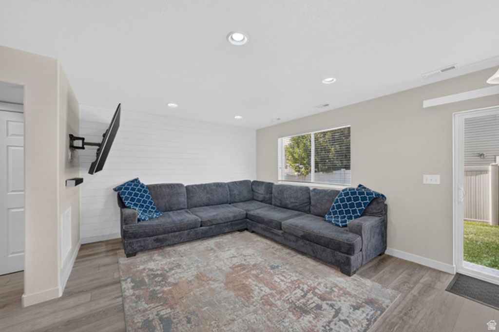923 W STONEHAVEN DR, North Salt Lake, UT 84054 — photo 5