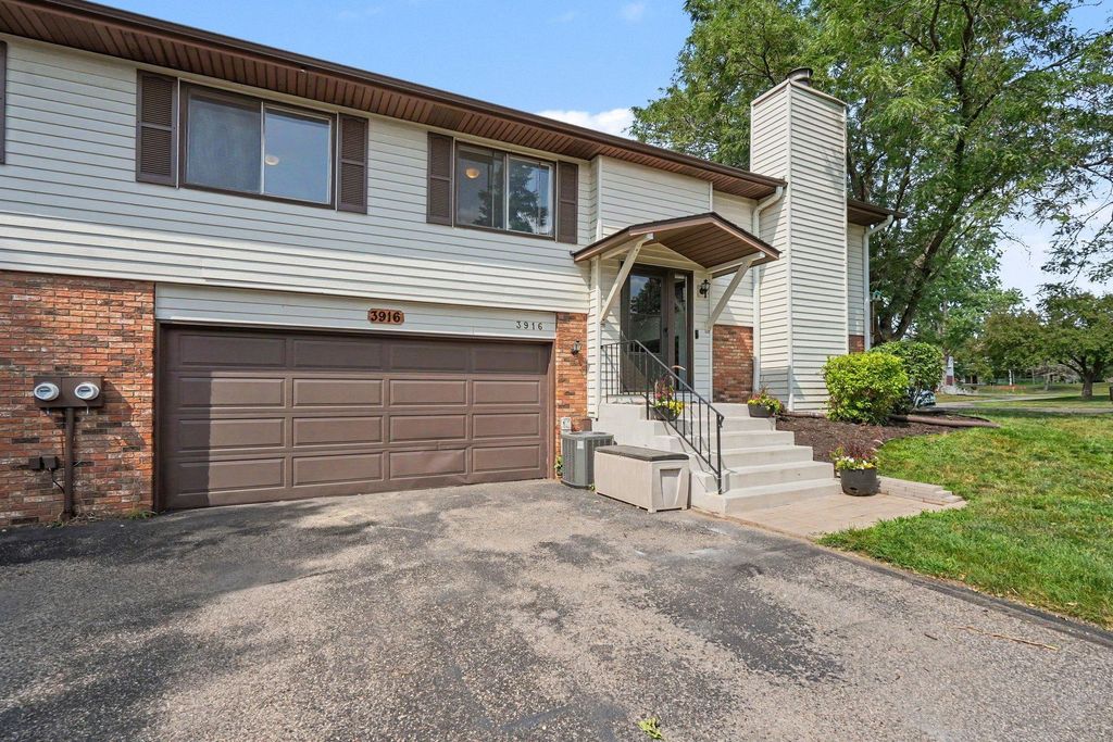 3916 Gershwin Avenue N, Oakdale, MN 55128 — exterior