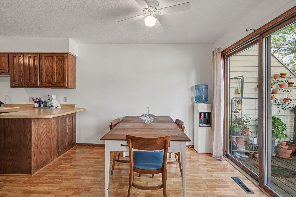 3916 Gershwin Avenue N, Oakdale, MN 55128 — photo 5