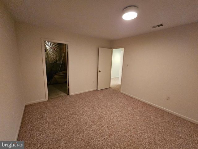 6908 10 TIMBERS LN, Baltimore, MD 21209