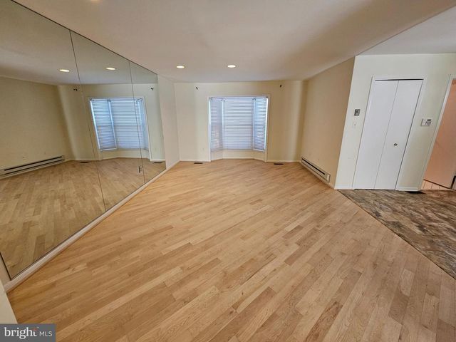 6908 10 TIMBERS LN, Baltimore, MD 21209