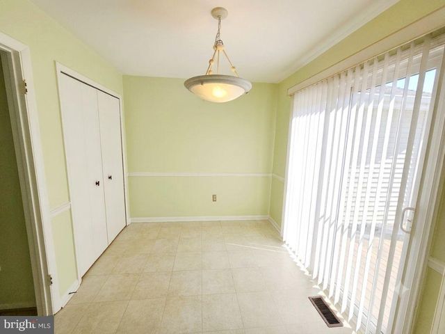 6908 10 TIMBERS LN, Baltimore, MD 21209