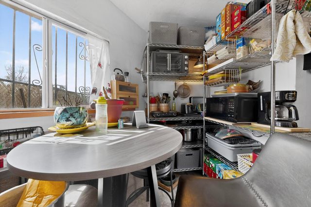 113 La Media Road SW, Albuquerque, NM 87105