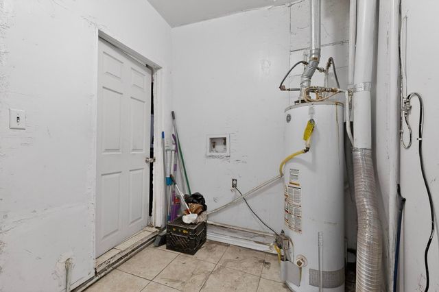 113 La Media Road SW, Albuquerque, NM 87105