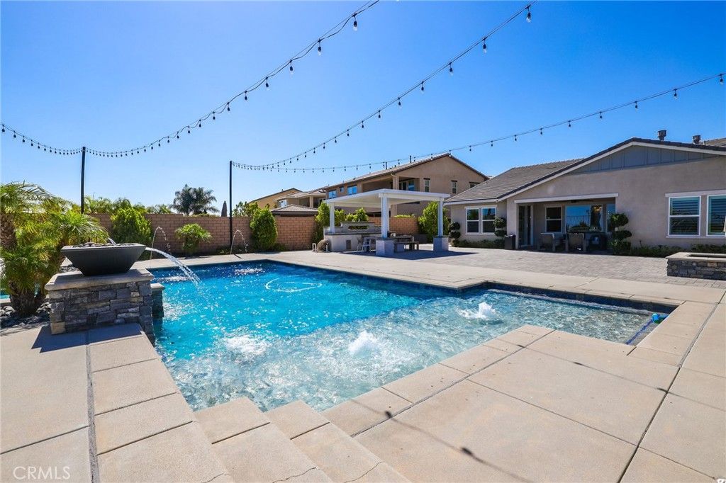 2627 Chad Zeller, Corona, CA 92882 — photo 2