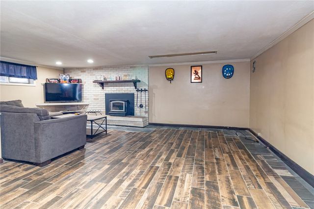 716 Stauffer Ave, Scottdale, PA 15683