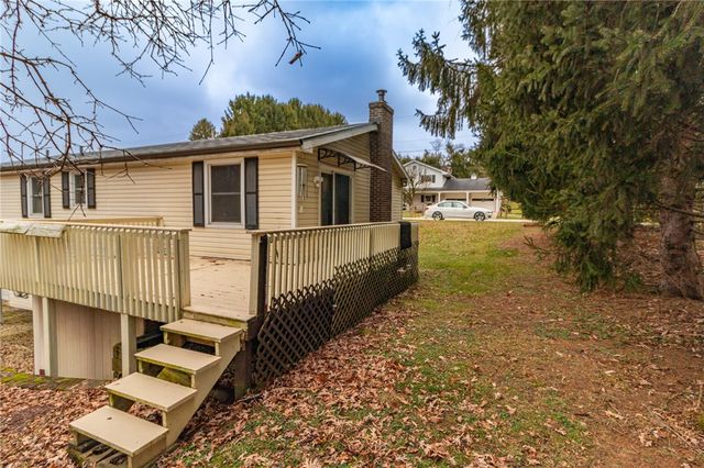 716 Stauffer Ave, Scottdale, PA 15683